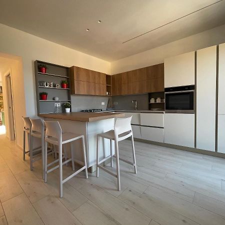 Casa Irene Terrazza Vista Mare E Garage Apartment ปอร์โตเวเนเร ภายนอก รูปภาพ