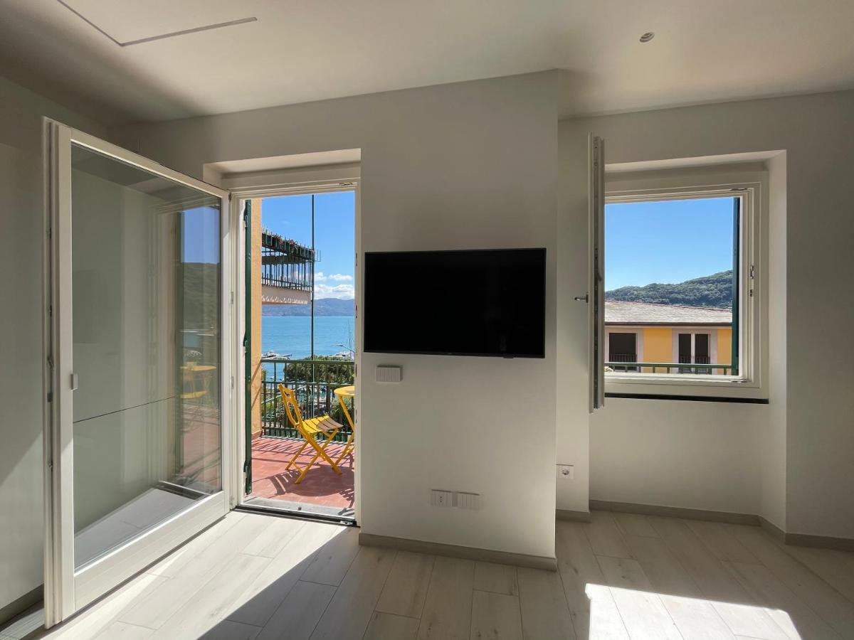 Casa Irene Terrazza Vista Mare E Garage Apartment ปอร์โตเวเนเร ภายนอก รูปภาพ