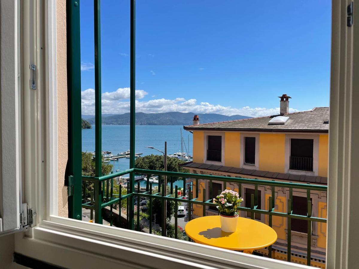 Casa Irene Terrazza Vista Mare E Garage Apartment ปอร์โตเวเนเร ภายนอก รูปภาพ